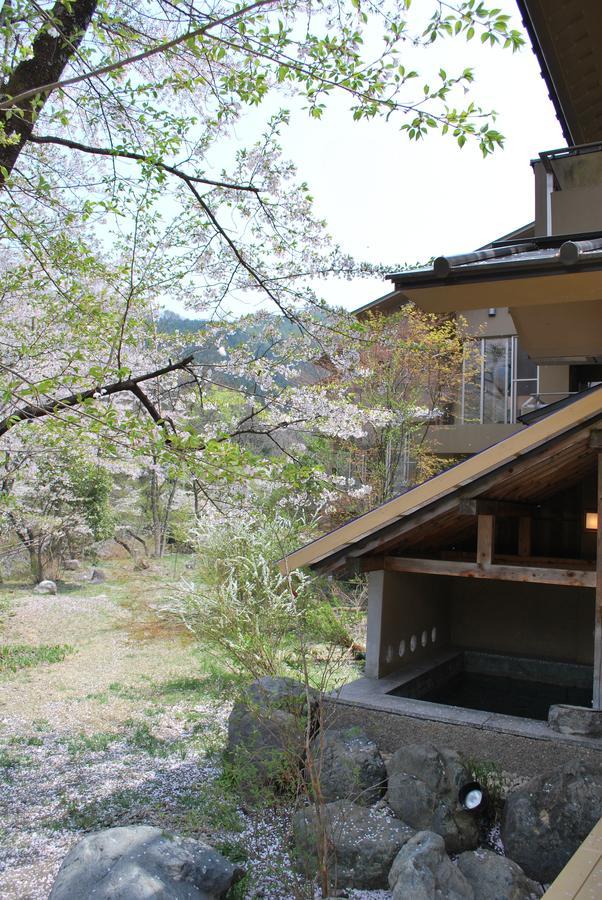 Bettei Senjyuan Hotel Minakami Exterior photo
